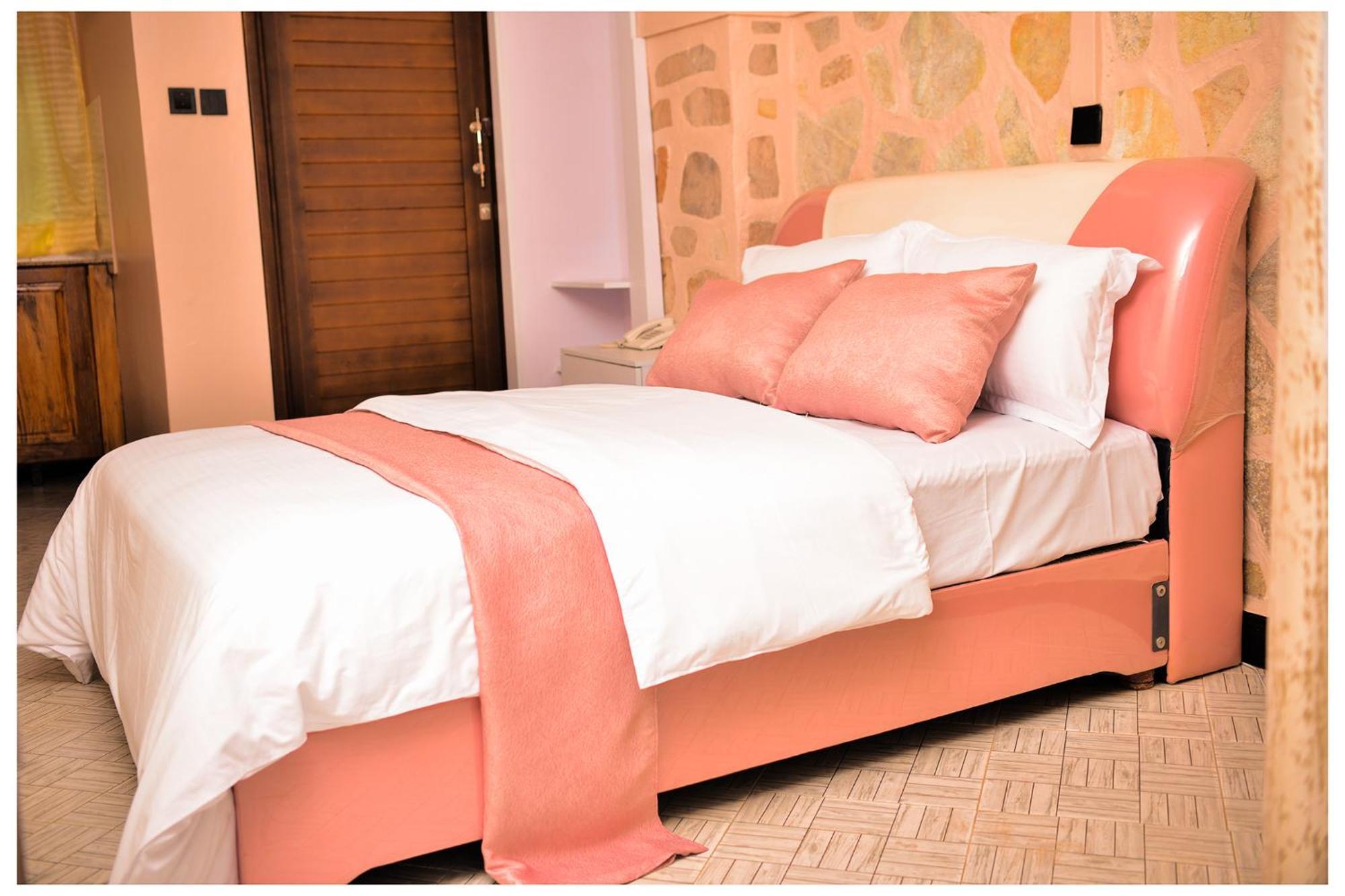 Ruby Haven Hotel Kampala Exterior foto